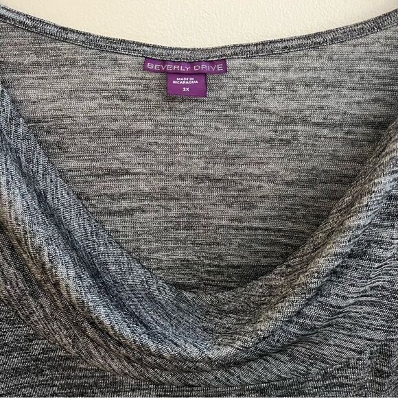 Beverly Drive Swoop Neck Top 3X Grey top - Picture 5 of 14
